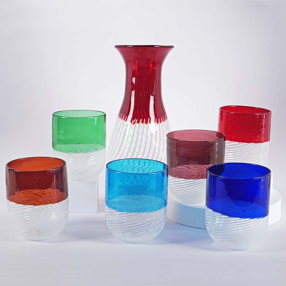 Bicchieri Cornèr in vetro colorato di Murano